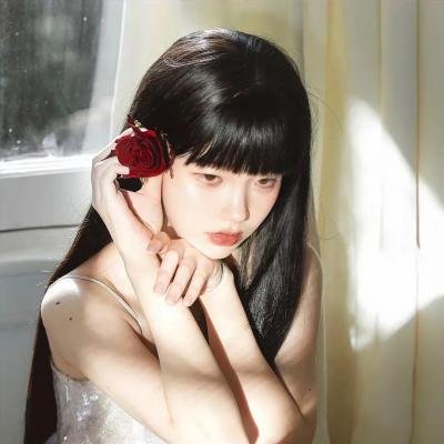 美女食神
